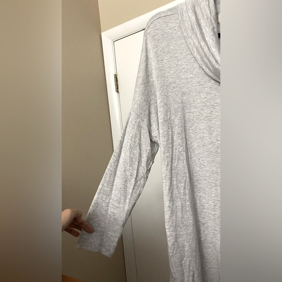 Lou & Grey Cowl Neck Tunic Top Size Small - Picture 6 of 7